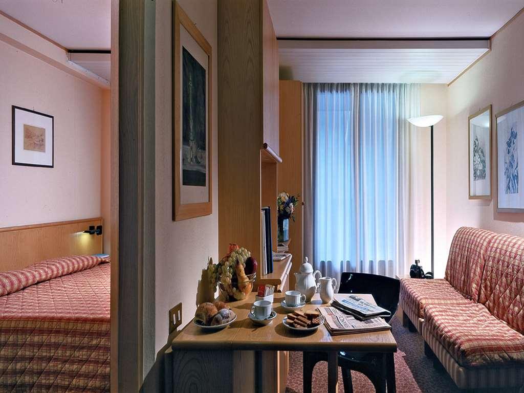 Hotel Les Jumeaux Courmayeur Cameră foto